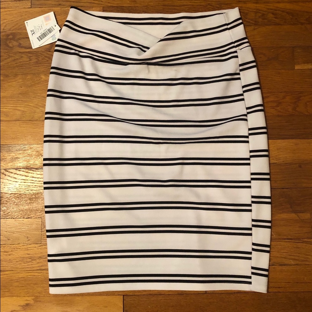 Black and White striped Pencil Skirt
